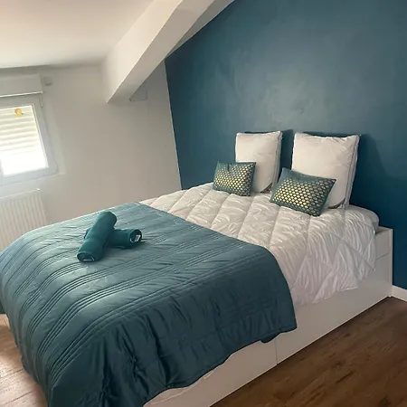 Maison De * Caussens